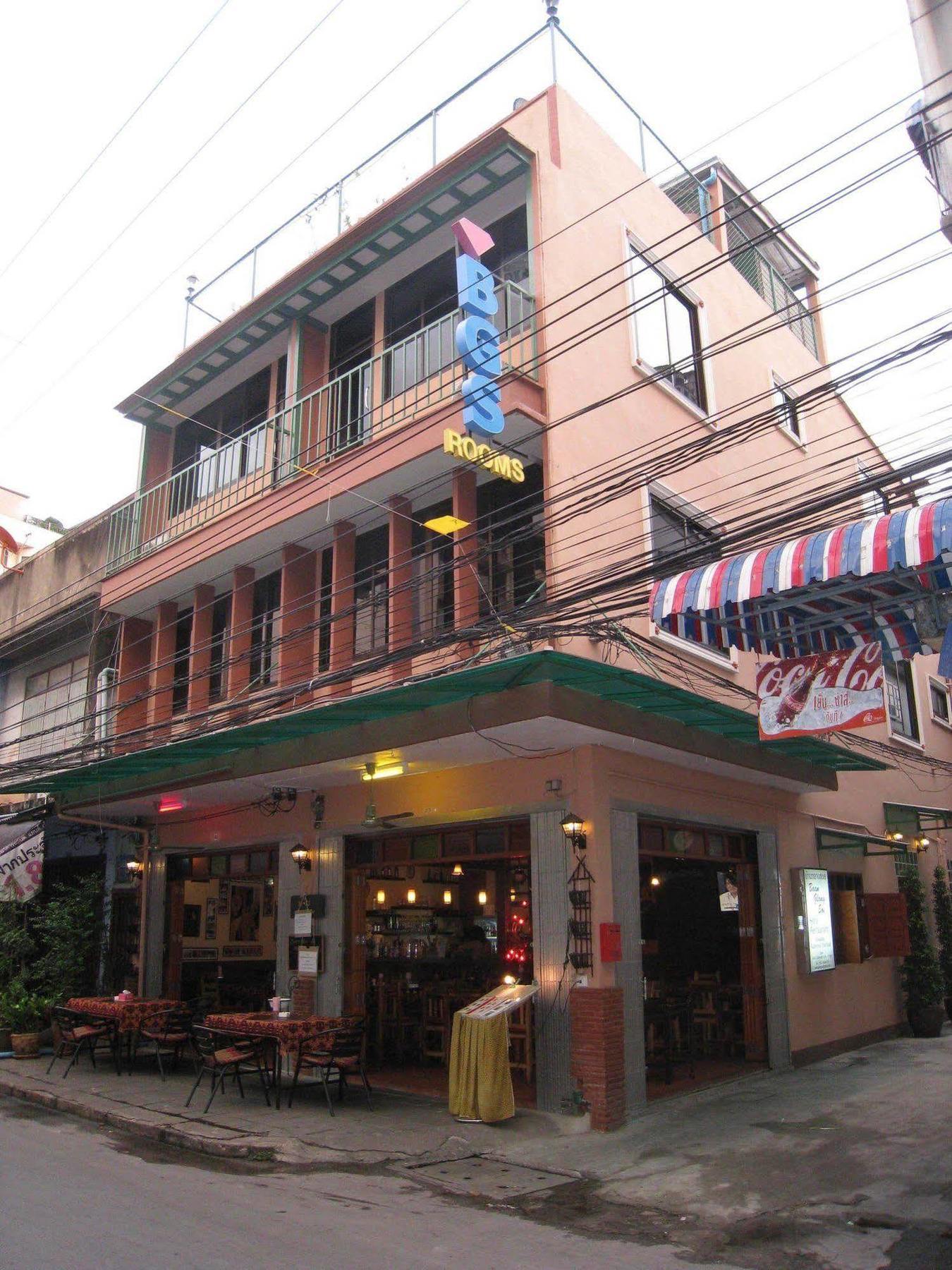 Baan Glang Soi Restaurant & Guesthouse Bangkok Ngoại thất bức ảnh