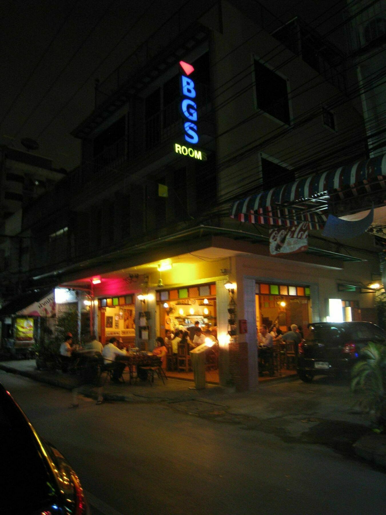 Baan Glang Soi Restaurant & Guesthouse Bangkok Ngoại thất bức ảnh